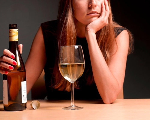 Анонимное лечение женского алкоголизма в Ряжске